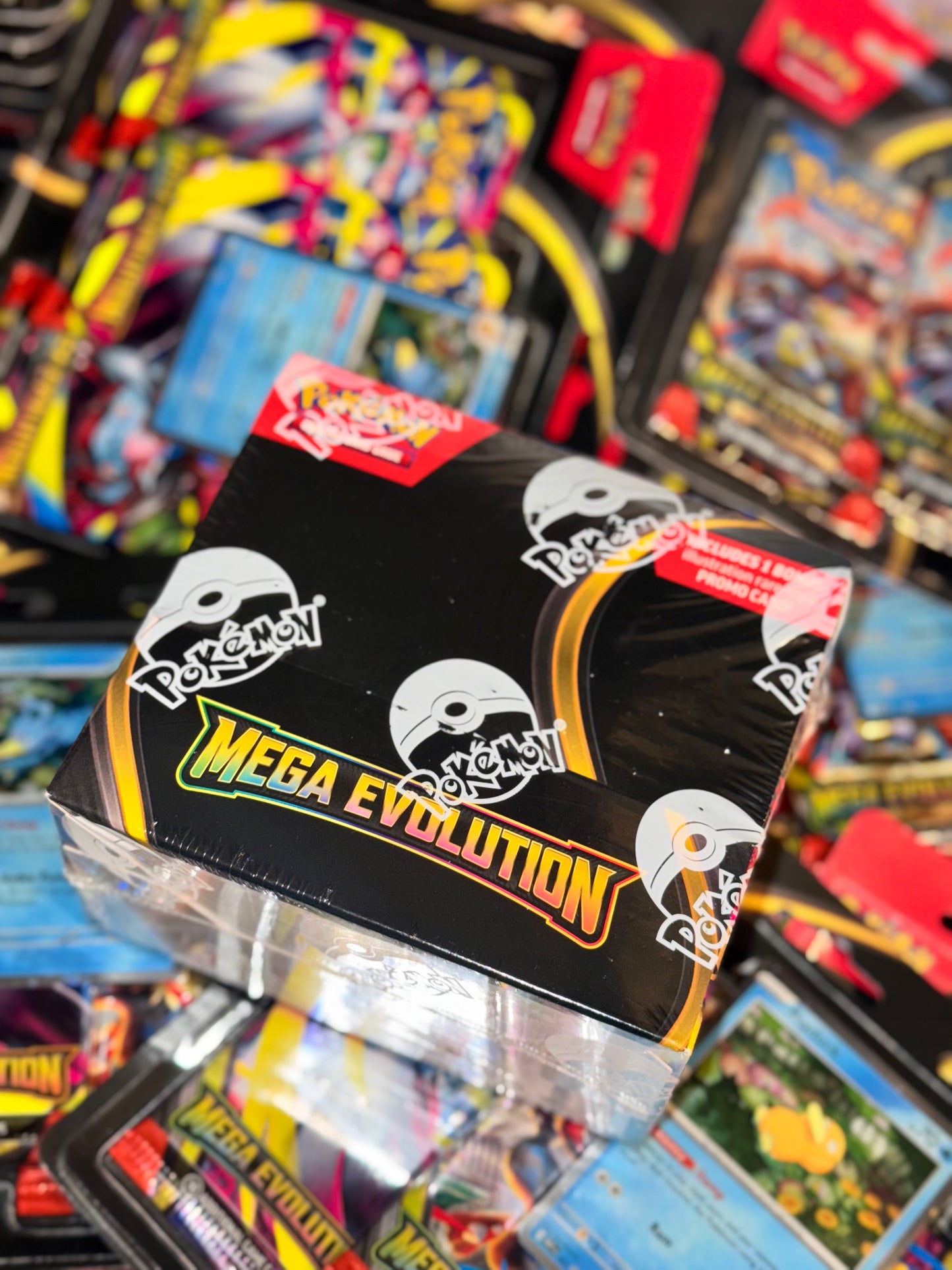 Mega Booster 3 Pack Blister Chase
